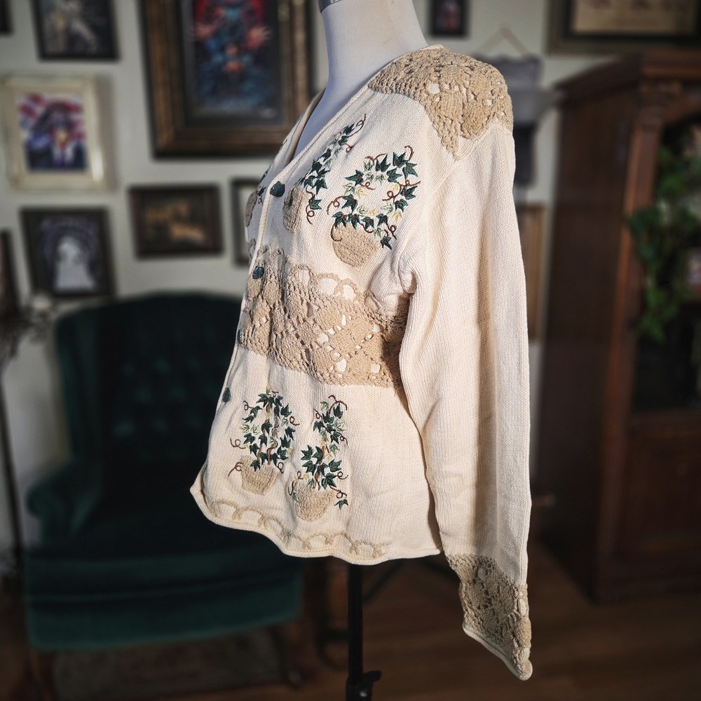 Vintage 90s BellePointe Embroidered Garden Crochet Cardigan Knit Plant Sweater - Picture 4 of 8